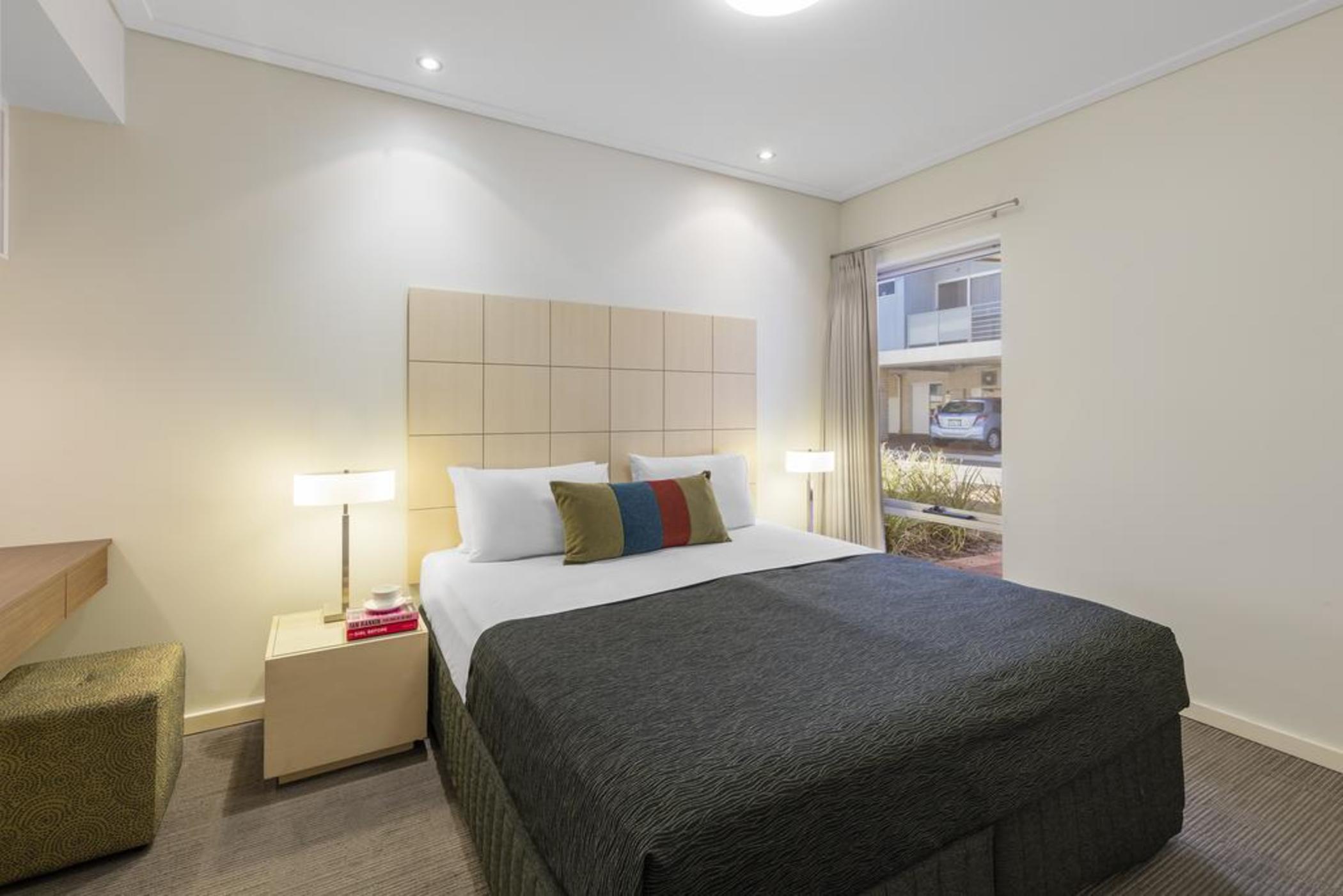 Nesuto Geraldton Aparthotel Exterior photo
