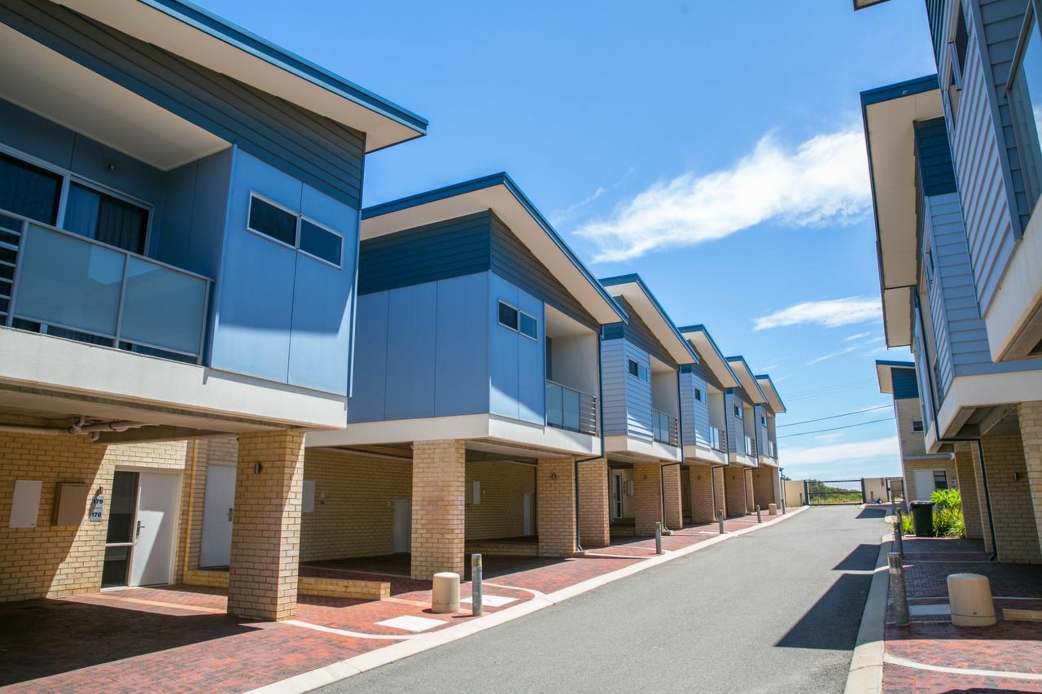 Nesuto Geraldton Aparthotel Exterior photo