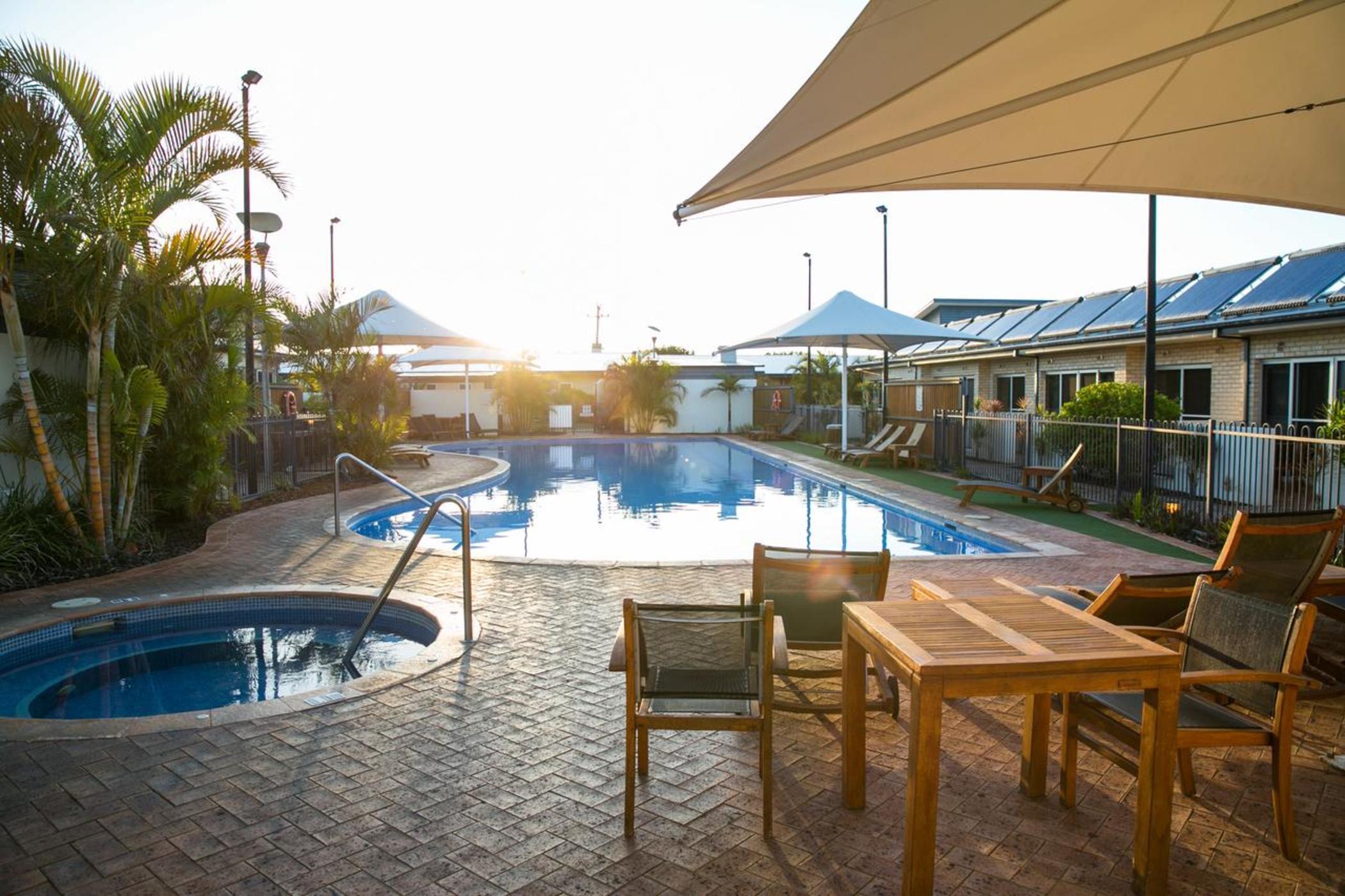 Nesuto Geraldton Aparthotel Exterior photo