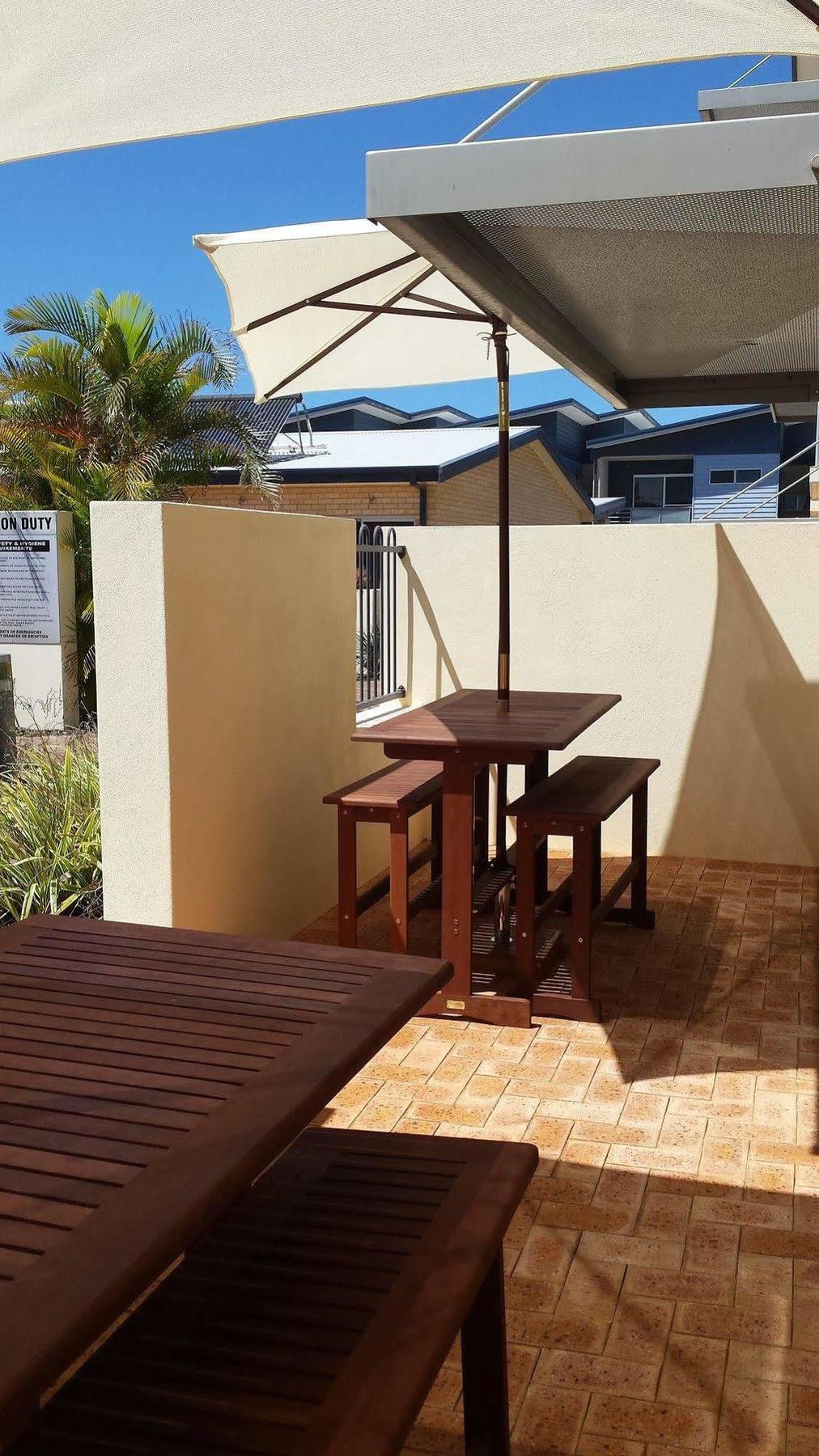 Nesuto Geraldton Aparthotel Exterior photo